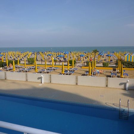 Semiramis Lido di Jesolo Exterior foto