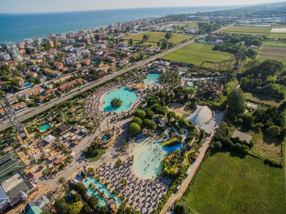 Semiramis Lido di Jesolo Exterior foto