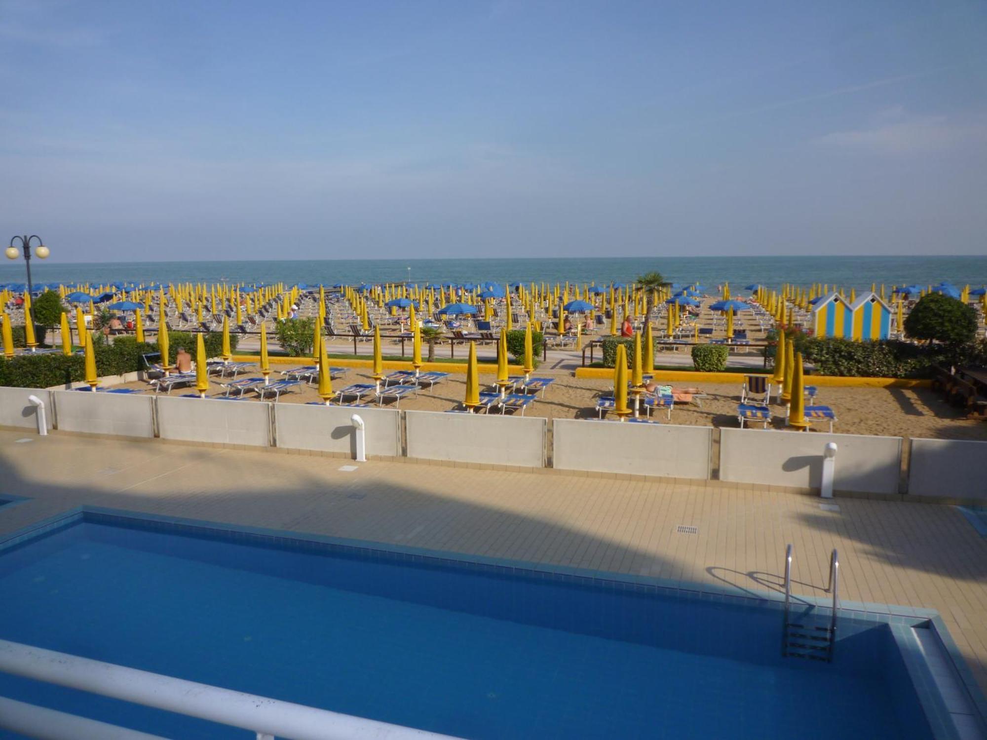 Semiramis Lido di Jesolo Exterior foto