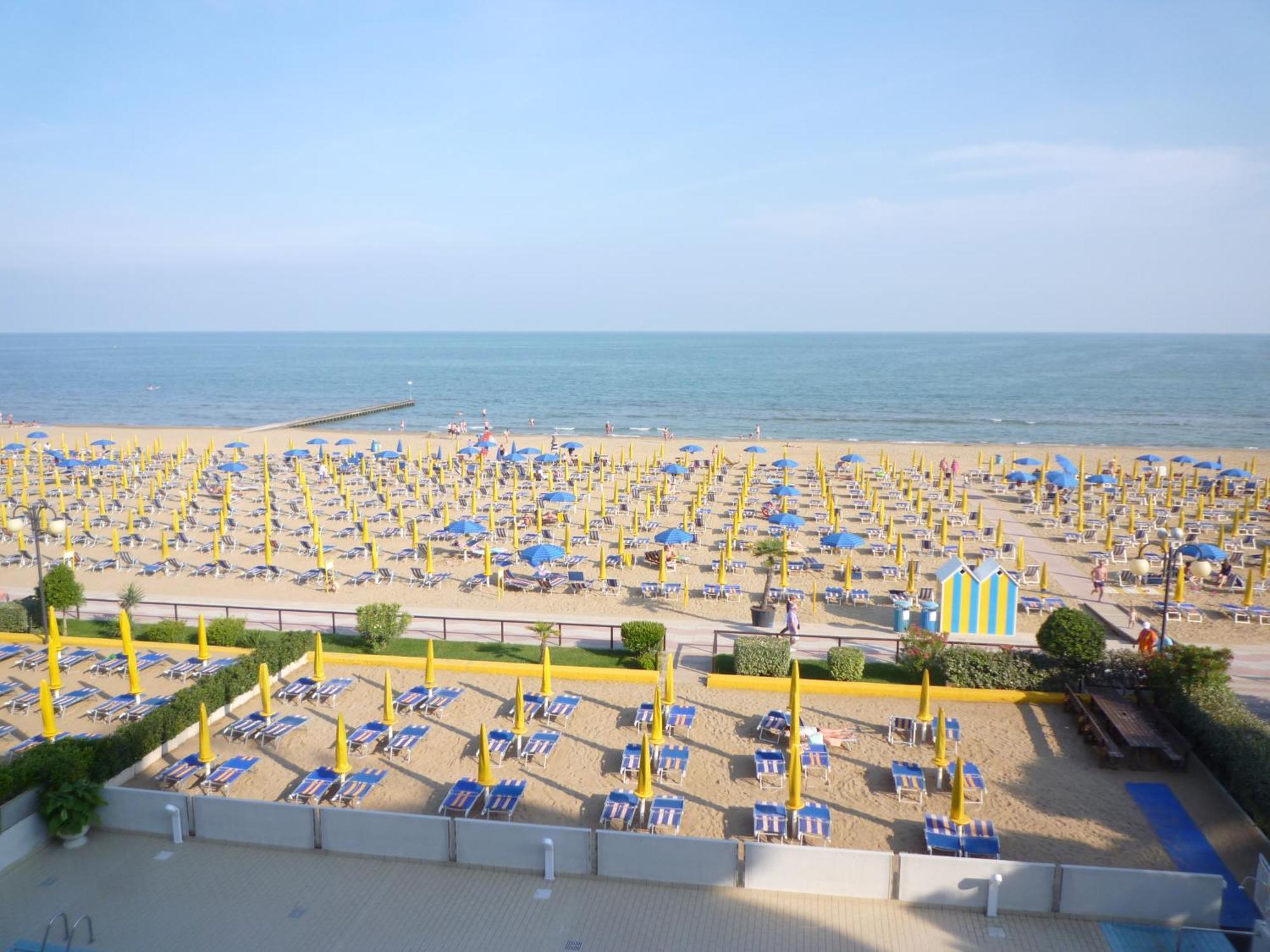 Semiramis Lido di Jesolo Exterior foto
